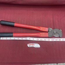 USA, 350 MCM 16"Copper Utility Cable Cutter w/ Comfort Grip