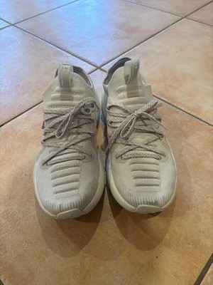 Size 11 - Under Armour HOVR Phantom SE Low White