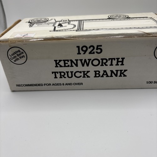 Ertl Diecast 1925 Kenworth Toy Bank - JC Penney Co. Articolo n. 9636 senza scatola - Foto 7 di 7