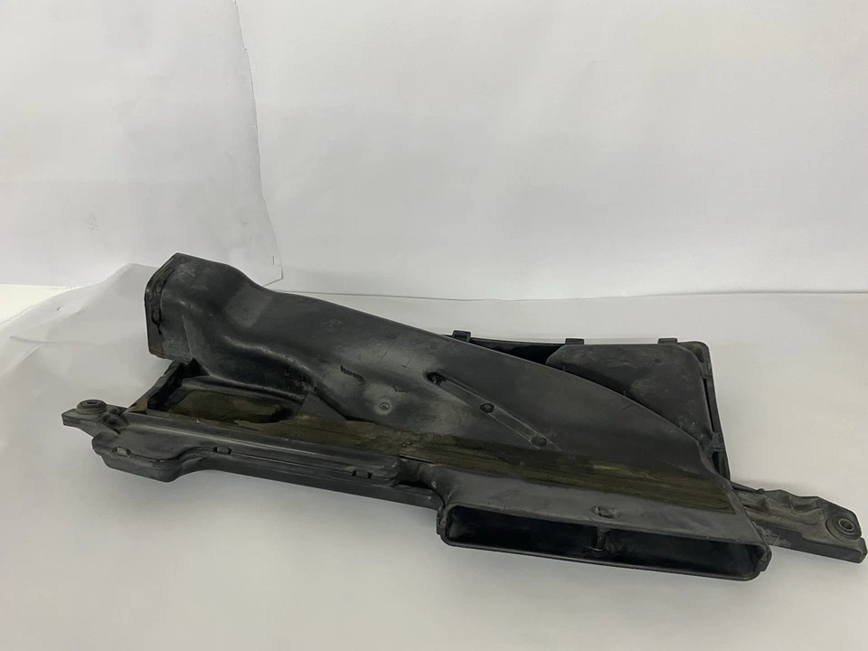 Infiniti M35 2006-2007 colector de admisión de aire caja tubo de pato carcasa de entrada OEM Foto 3 de 4