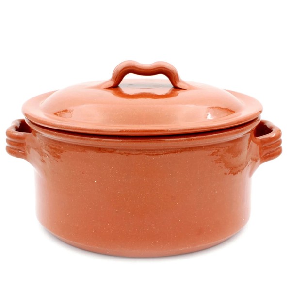 Olla tradicional portuguesa de arcilla terracota cazuela con tapa