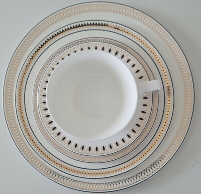 OLIVIA OLIVER PARKER GOLD PIECE PLACE SETTING OOO 594