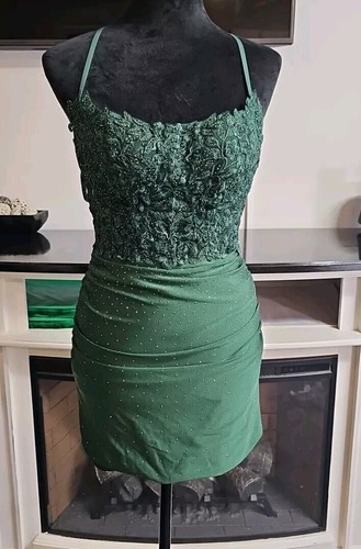 Dress Womens 2 Rhinestone Studded Green Lace Open Back