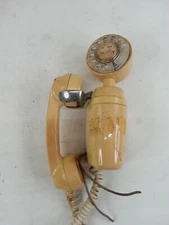 Automatic Electric Vtg Cream Tan Space Save Wall Mount Telephone Receiver As-is