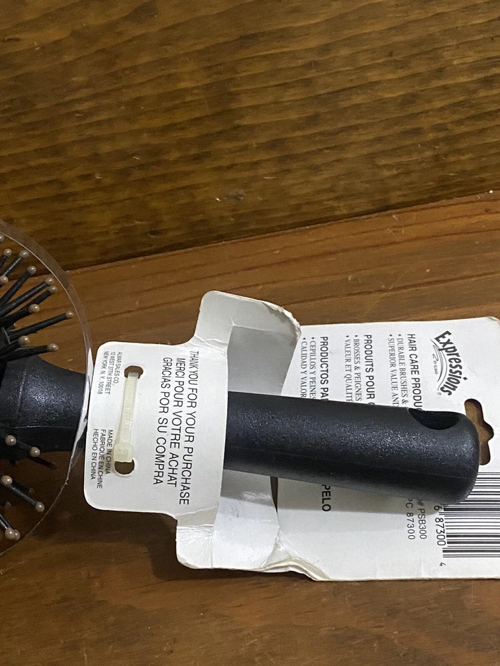 Cepillo de pelo redondo de colección Expressions para estilistas de salón Foto 4 de 4