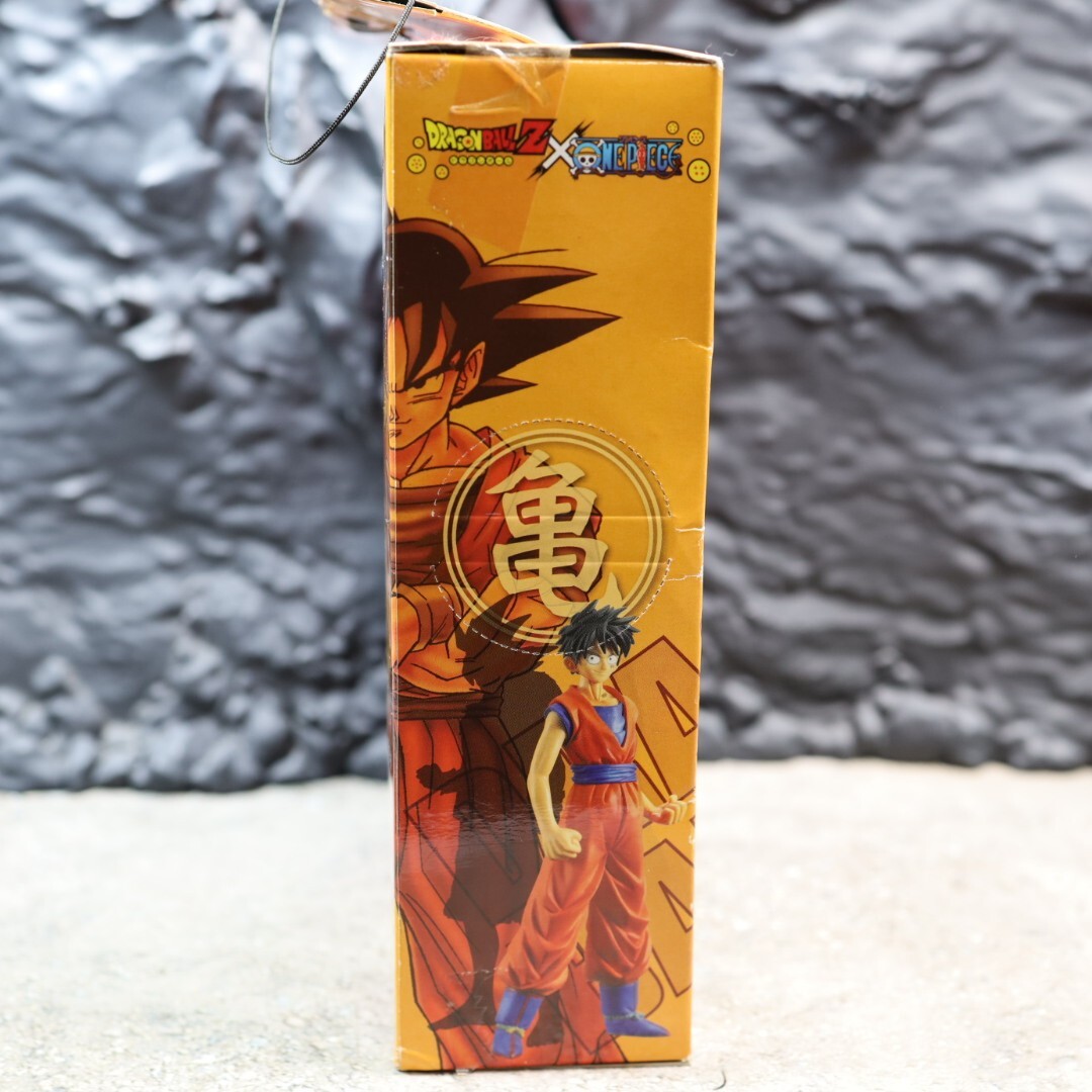 非売品　DRAGON BALL F-1GRAND PRIX1990 グッズ New Dragon Ball Z x One Piece 40th DX Goku Style Luffy