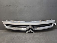 Calandre Citroen C8