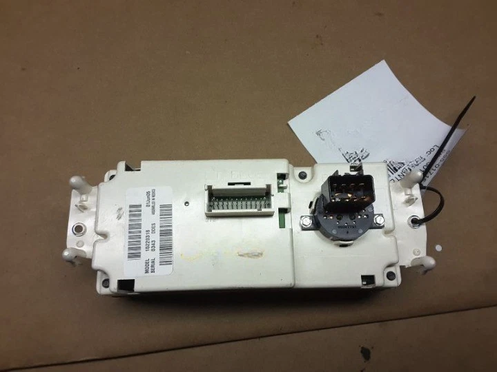 Envoy Trailblazer 2003-2009 aire acondicionado calefacción temperatura control climático OEM Foto 2 de 4