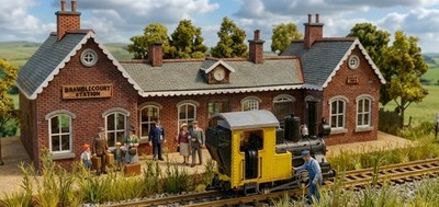MODELLEISENBAHN BAHNHOF SPUR G LGB 1.22.5 NAGELNEU IN TASCHE