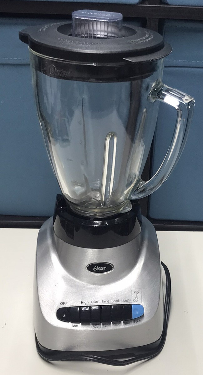 Oster BLSTSR 8-Speed Blender And Ice Crusher With Glass Blender Pitcher