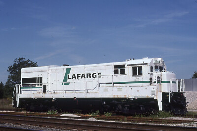 LAFARGE U23B 2784 X-LV IN 2008  ORIGINAL SLIDE