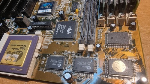 Motherboard Socket 7 AT SOYO SY-5VD5 , 4x ISA, 4x PCI - Picture 6 of 21