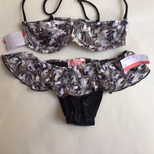 Bikini Faux Snake Skin Pattern & Black Bikini Size 8 - 10 Soft Feel Pistol New - Picture 2 of 23