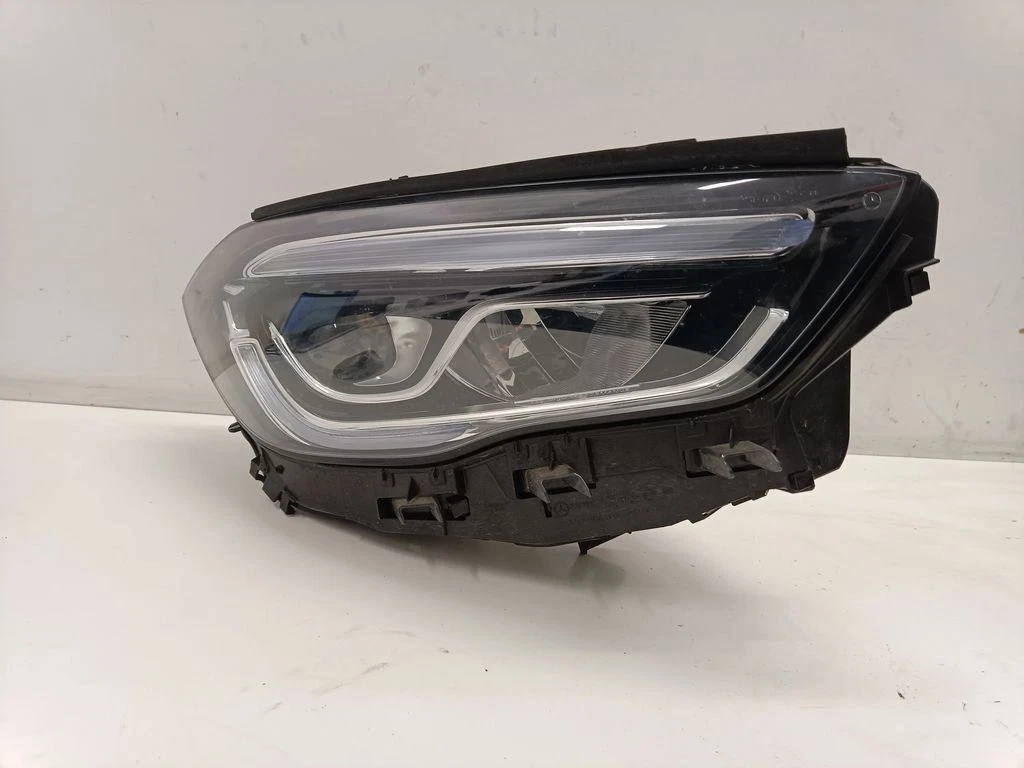 Mercedes-Benz GLA H247 2023 Front right headlight headlamp 
