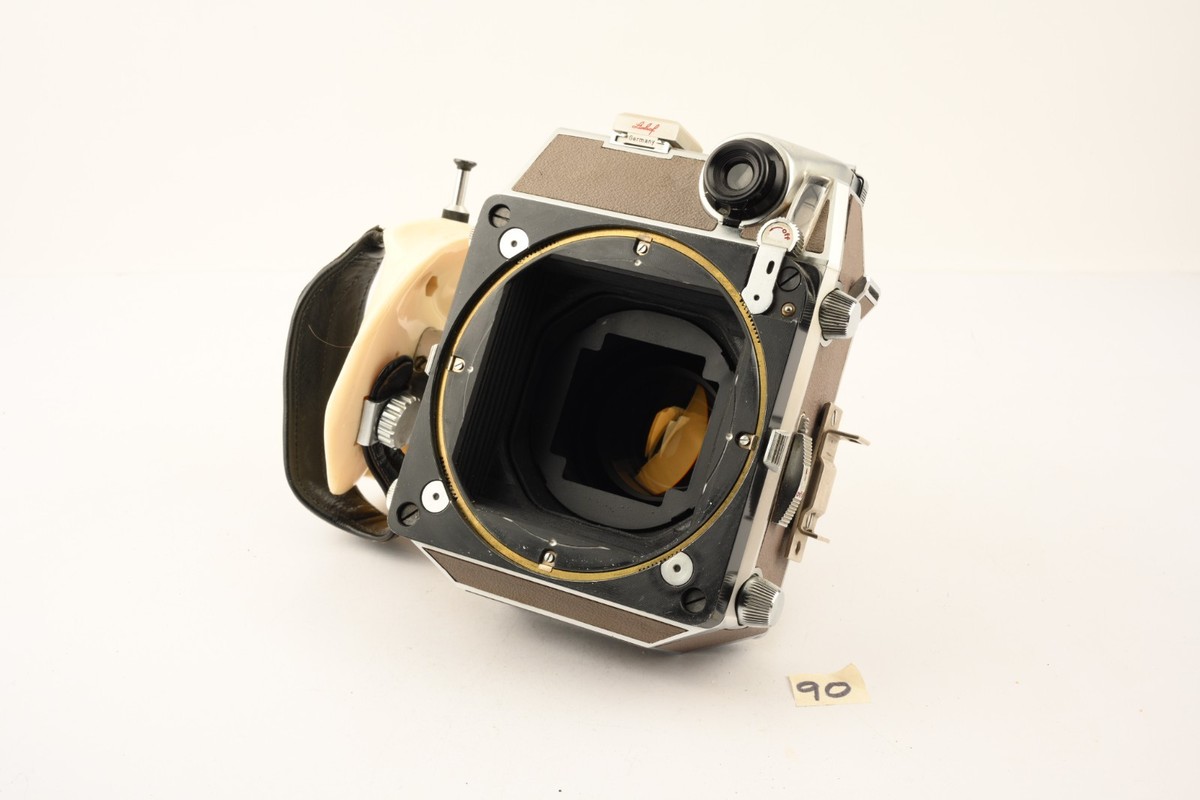 Linhof Technika Press 23 Camera (6x9) with 100mm F/2.8 Planar Lens