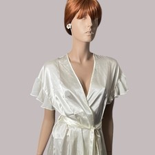 NWT Vintage Flora Nikrooz White Satin Robe Size Small Flutter Sleeve Maxi Bridal