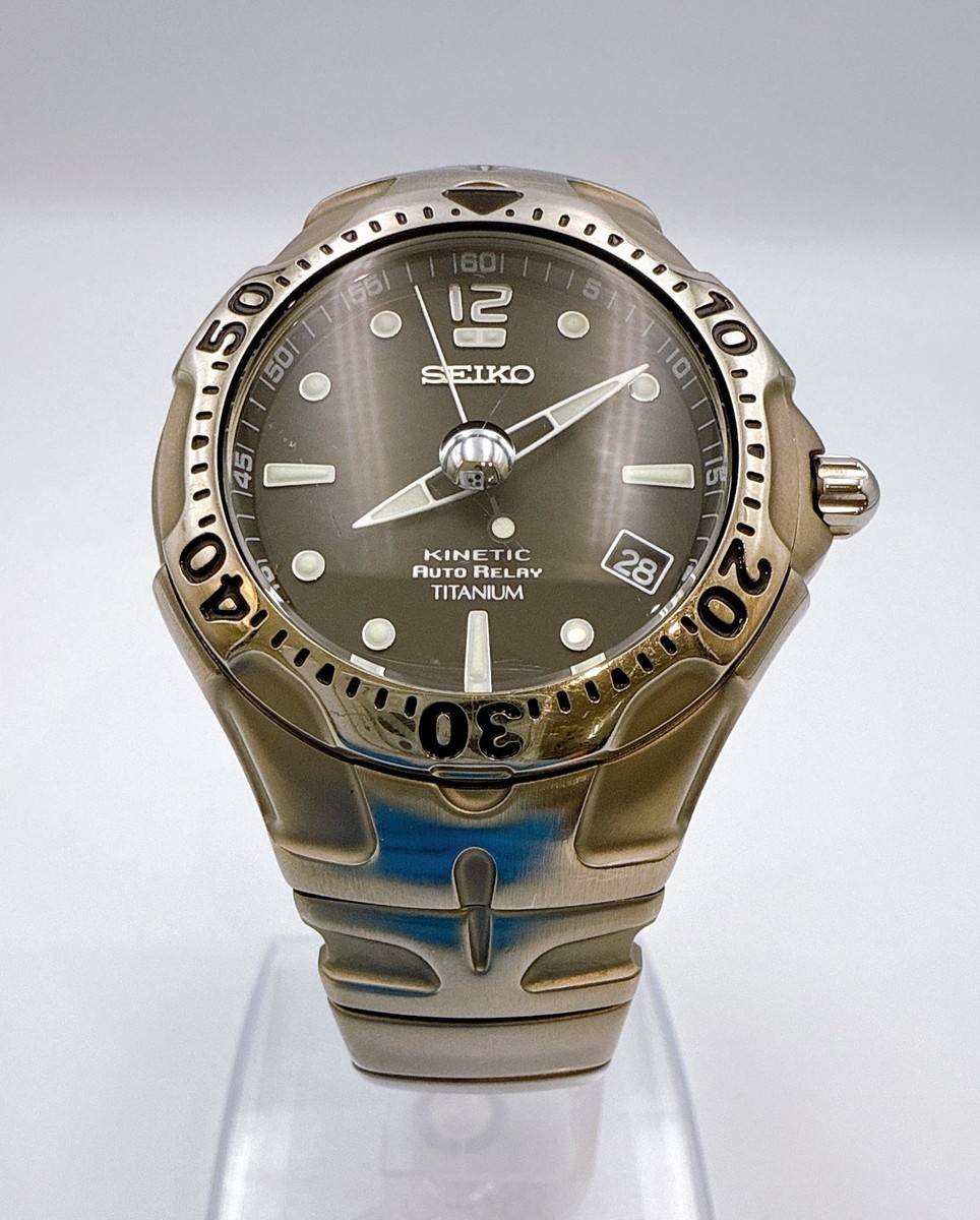 SEIKO Kinetic Auto Relay Titanium 5J22-0B80 Date Black Dial Watch