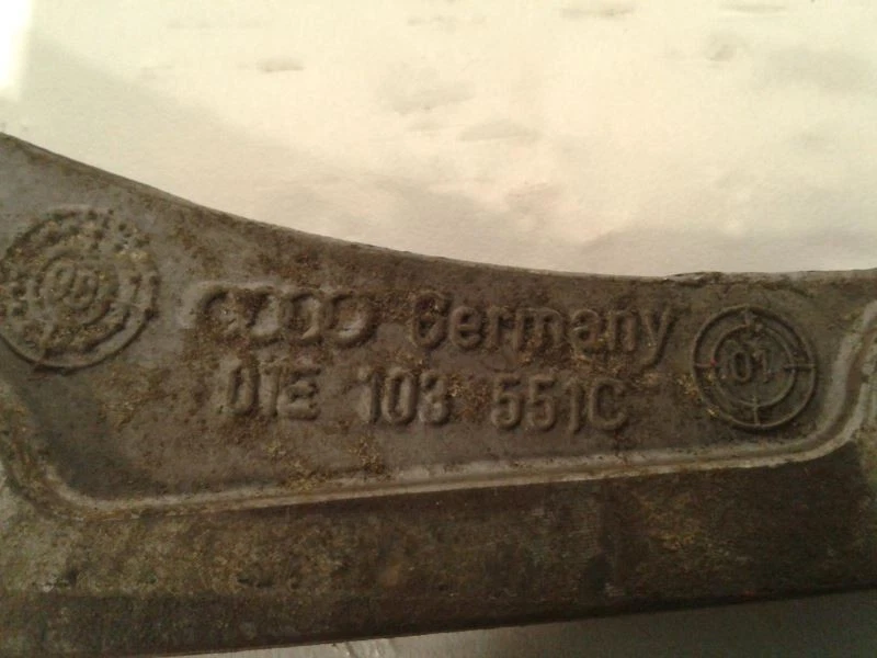 O1E103551C 间隔板 2000 奥迪 S4 — 第 2/4 张图片