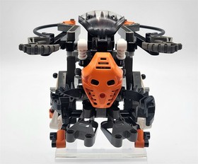 Vintage 2002 LEGO BIONICLES Titans - Boxor Set 8556 - Complete -No box or manual