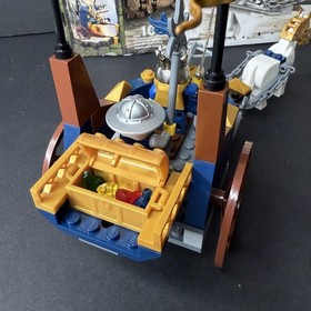 LEGO Castle: King's Battle Chariot (7078) - Fantasy Era - 100% Complete 2009