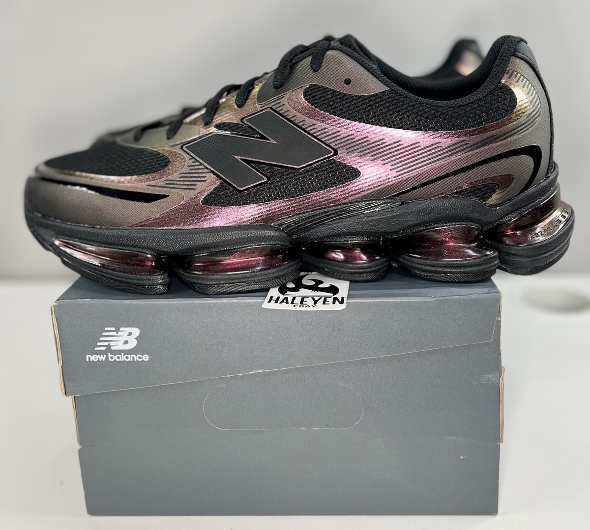 New Balance Abzorb 2000 'Iridescent/Black | Men Sizes 4 - 15