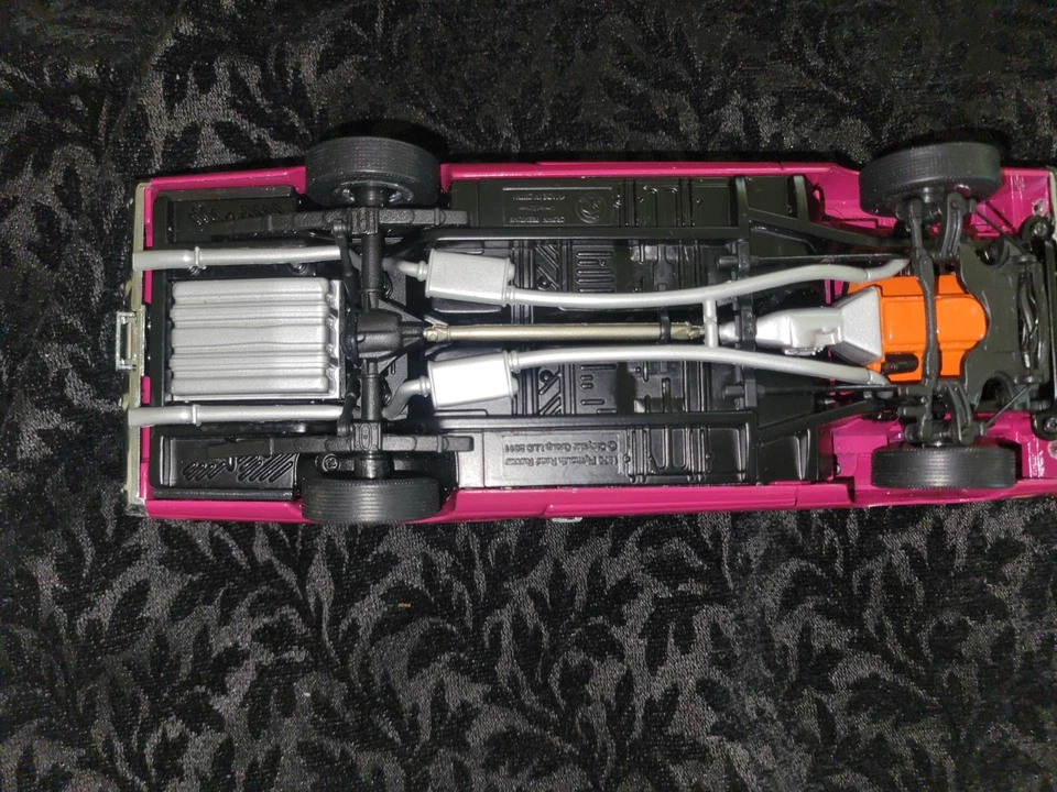 NUEVO RARO Hamilton Collection 1970 Plymouth Roadrunner coche diecast escala 1:24 Foto 4 de 4