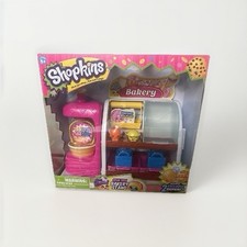 Shopkins Spin Mix Bakery Stand Playset With Exclusive Shopkins