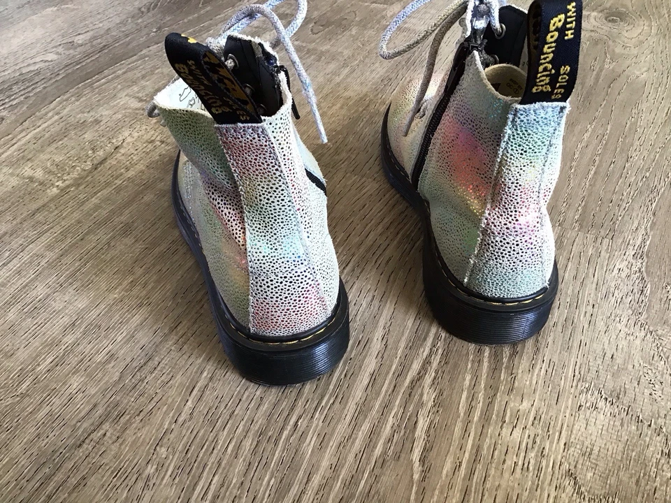 Botas Dr. Martens 1460 Juveniles Talla 4 Pascal J Arco Iris Iridiscente Metálico Cremallera Foto 3 de 4