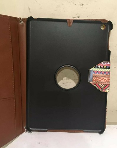 iPad Case - 11 inches (+ FREE Screen Protector) - Picture 2 of 10