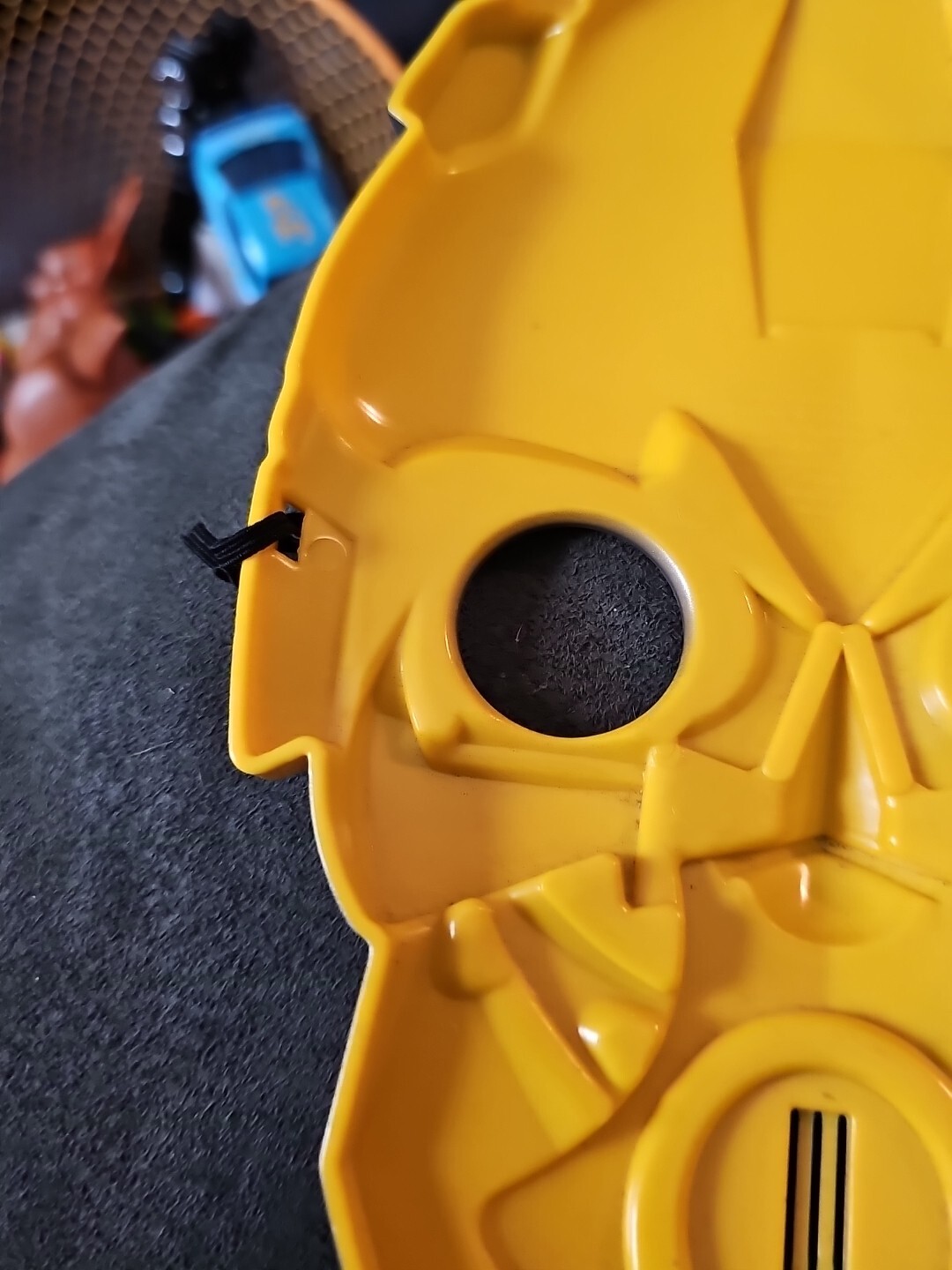 Transformers Bumblebee Plastic Face Mask Hasbro 2… - image 10