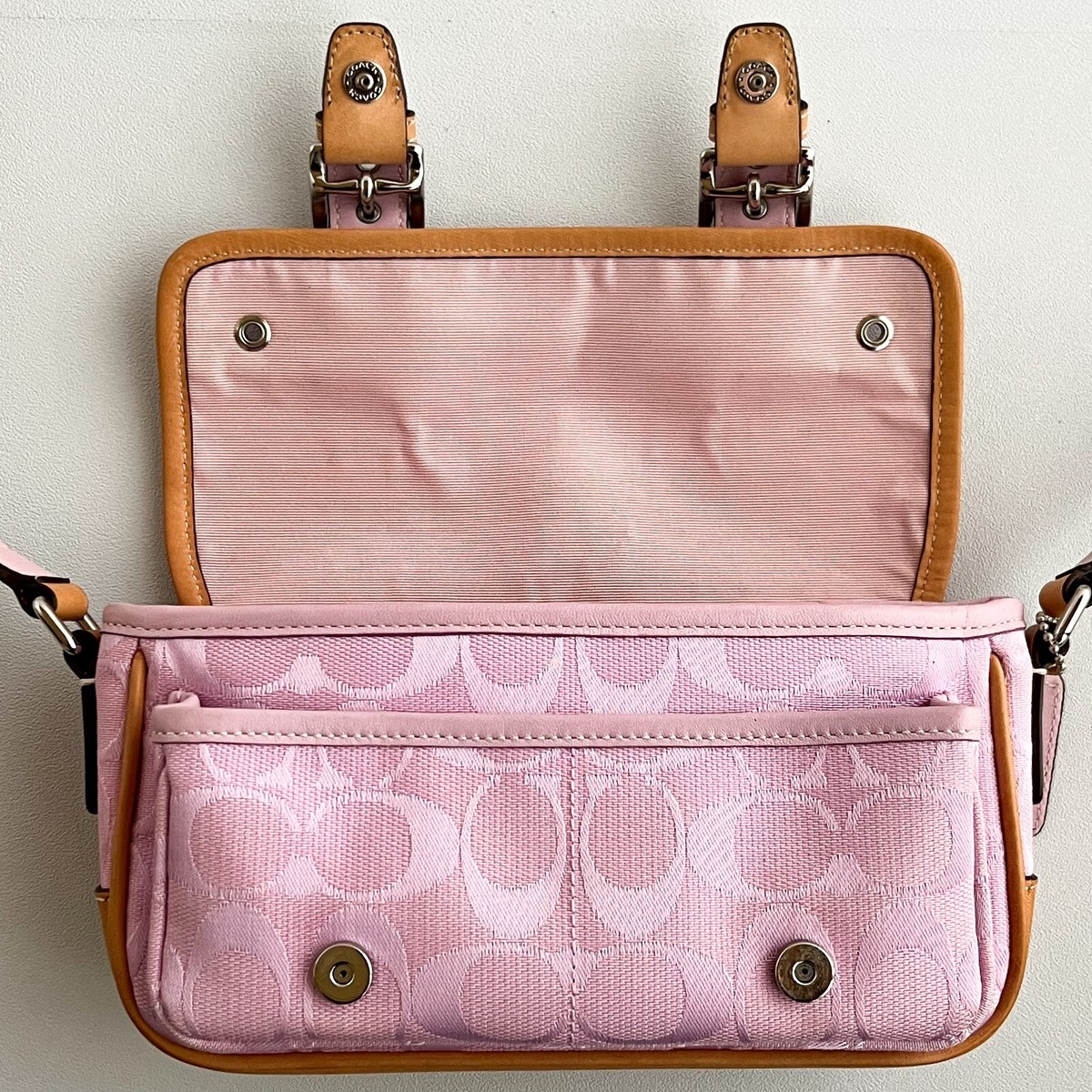 バッグ COACH mini Signature Small Hobo Pink 💌SOLD💌 vintage authentic coach pink signature mini hobo