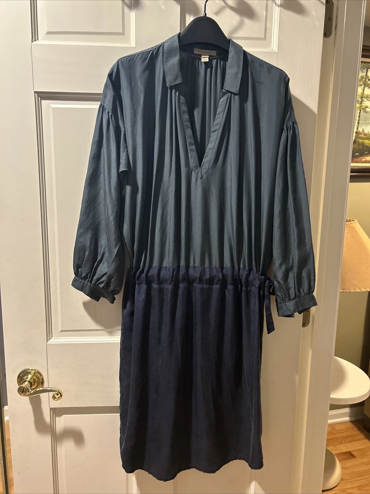 Bellissimo abito a maniche lunghe originale Burberry Brit London verde navy taglia 4 seta ottime condizioni