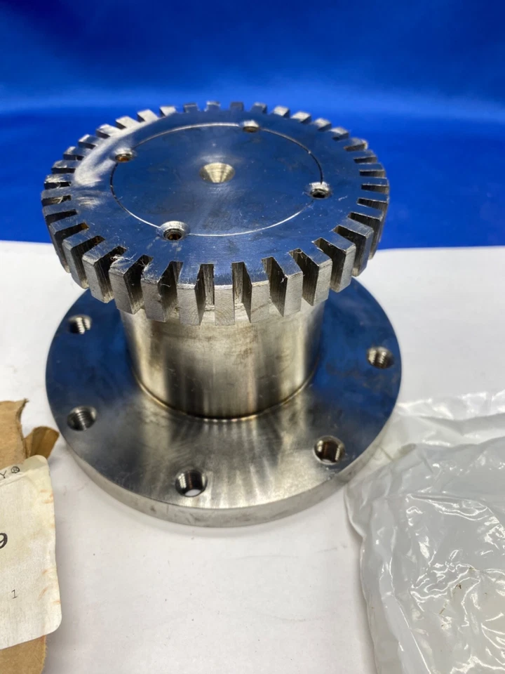 Acoplamiento de rejilla espaciadora flexible de acero Falk 0744099, 1060T31/35 NOS/pieza reacondicionada Foto 3 de 4