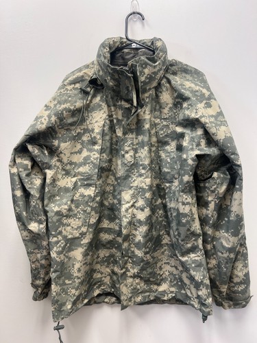 USGI ECWCS ACU GEN III LEVEL 6 EXTREME COLD/WET WEATHER JACKET - SMALL REGULAR. - Picture 2 of 5