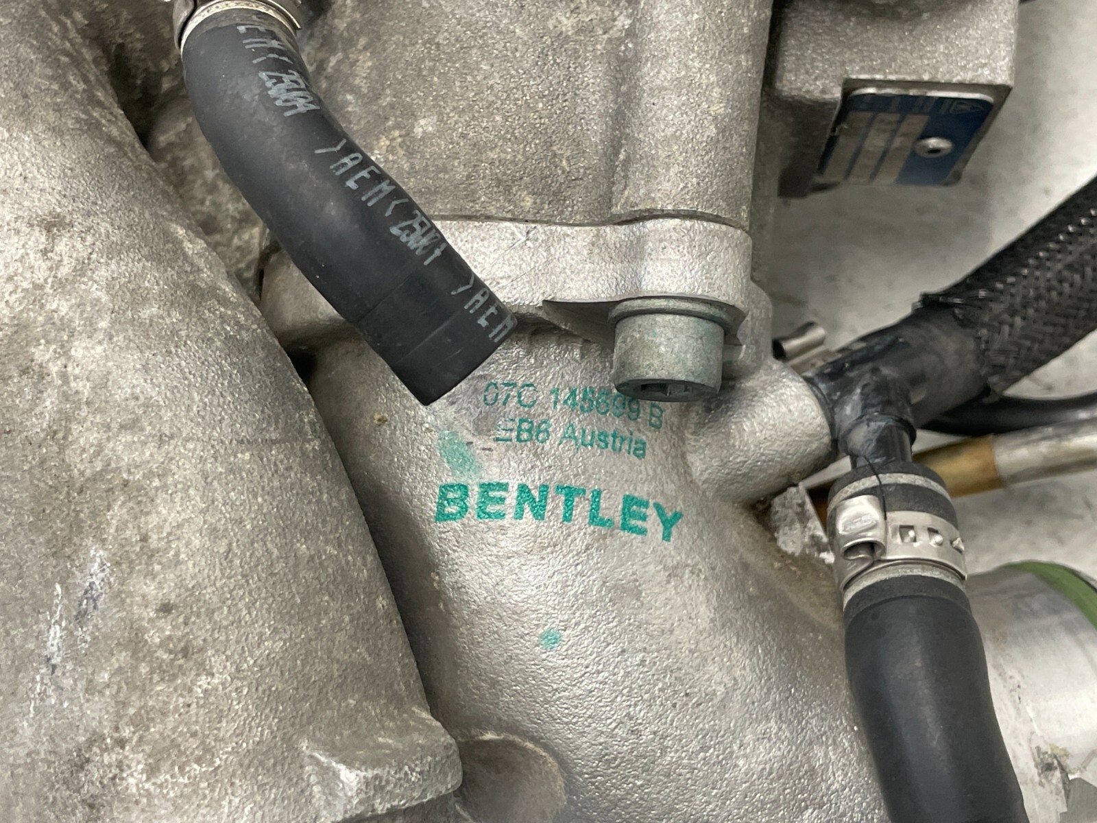 2003-2007 Bentley Continental GT Right Turbo Turbocharger 6.0L 1577 OEM