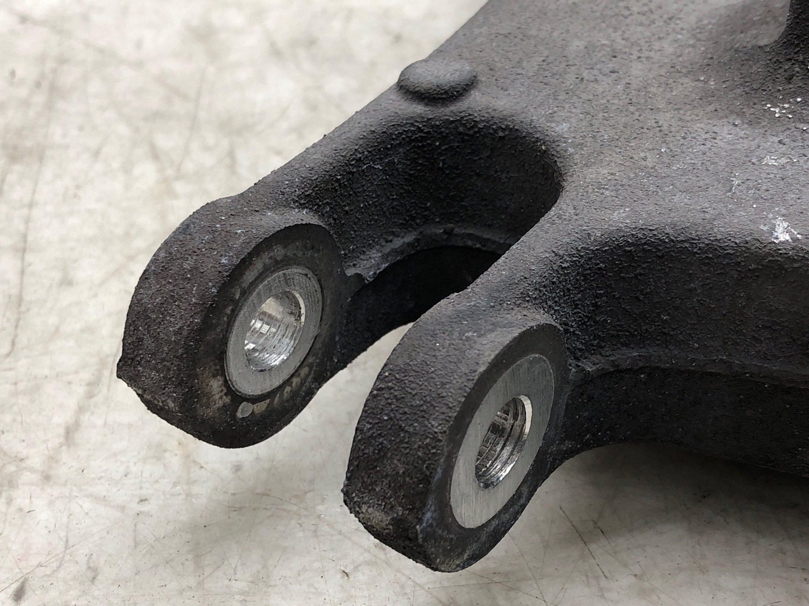 2006-2012 BENTLEY CONTINENTAL OEM RIGHT REAR LOWER CONTROL ARM