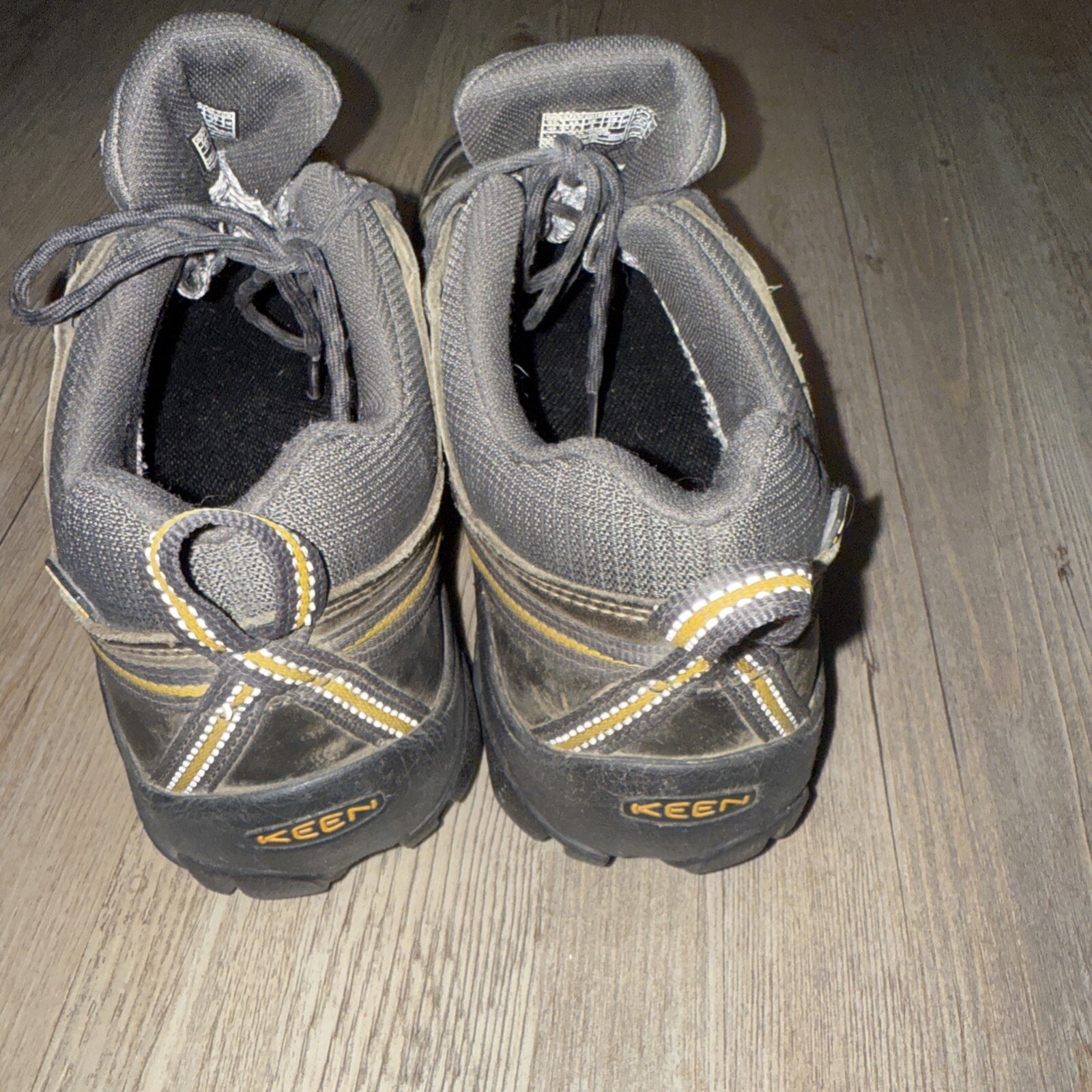 Scarpe Keen Targhee impermeabili da trekking in pelle marrone da uomo taglia 9 punta