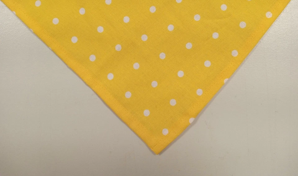 Bandana/bufanda para perro atada, amarillo sol, blanco, lunares, XS, S, M, L Foto 2 de 2