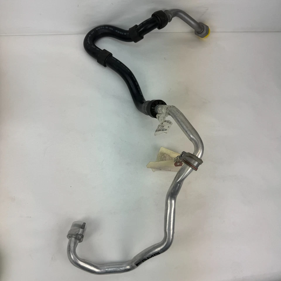 Manguera de alimentación de refrigeración OEM MERCEDES-BENZ W463 2013-2018 G63 AMG 463-271-05-00 Foto 2 de 4