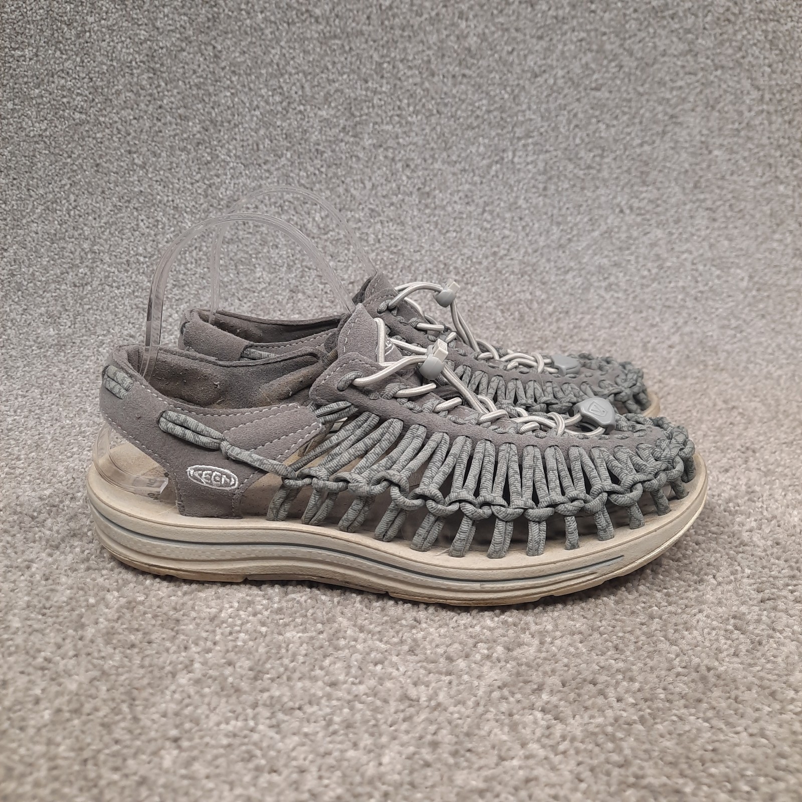 KEEN Uneek Sandali Donna Taglia 8 Corda Intrecciata Grigio Bianco Scarpe Pescatore 1016898