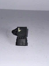 Intake Air Temperature Sensor 2897332 Fits For Dodge Ram Diesel 2500 3500 4500