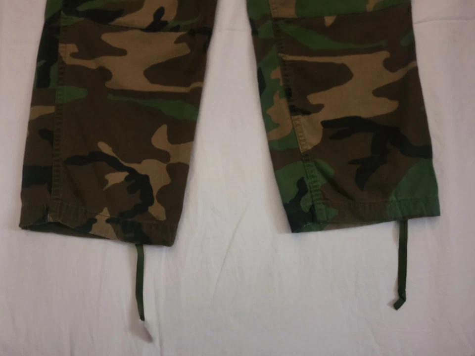 Women's Army Fatigue Cargo Pants - Image 3 of 4