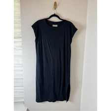 Everlane Black Midi Shift Dress with Side Vent size small