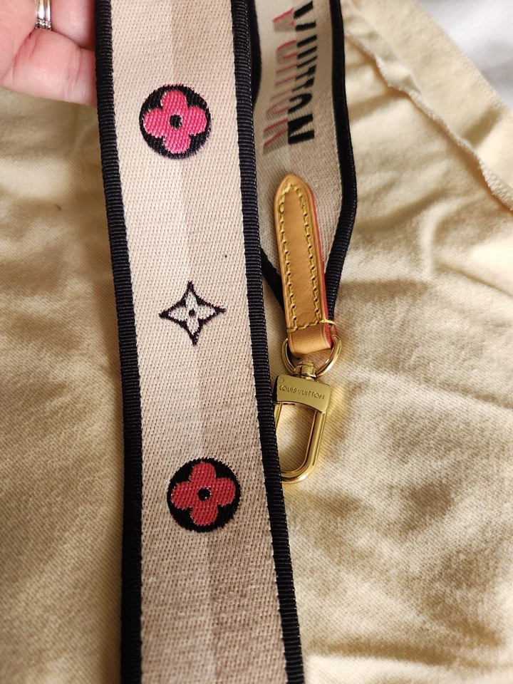 Bandolera de jacquard LOUIS VUITTON Foto 2 de 4