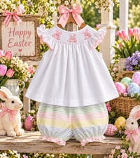 Girls NWT Classic Whimsy Smocked Dress Set  Bloomers Easter Free Bow 18 Months