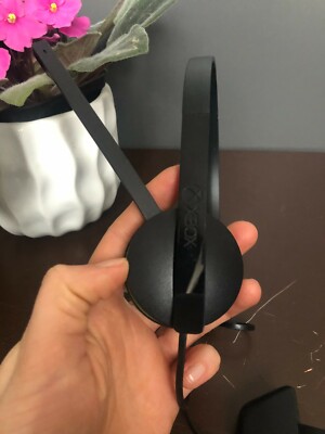 Microsoft XBOX One Wired Mono Chat Black Headset Model 1564