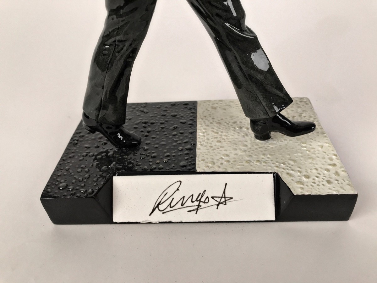 BEATLES Ringo Starr Genuine Hand Signed Gartlan Abbey Road