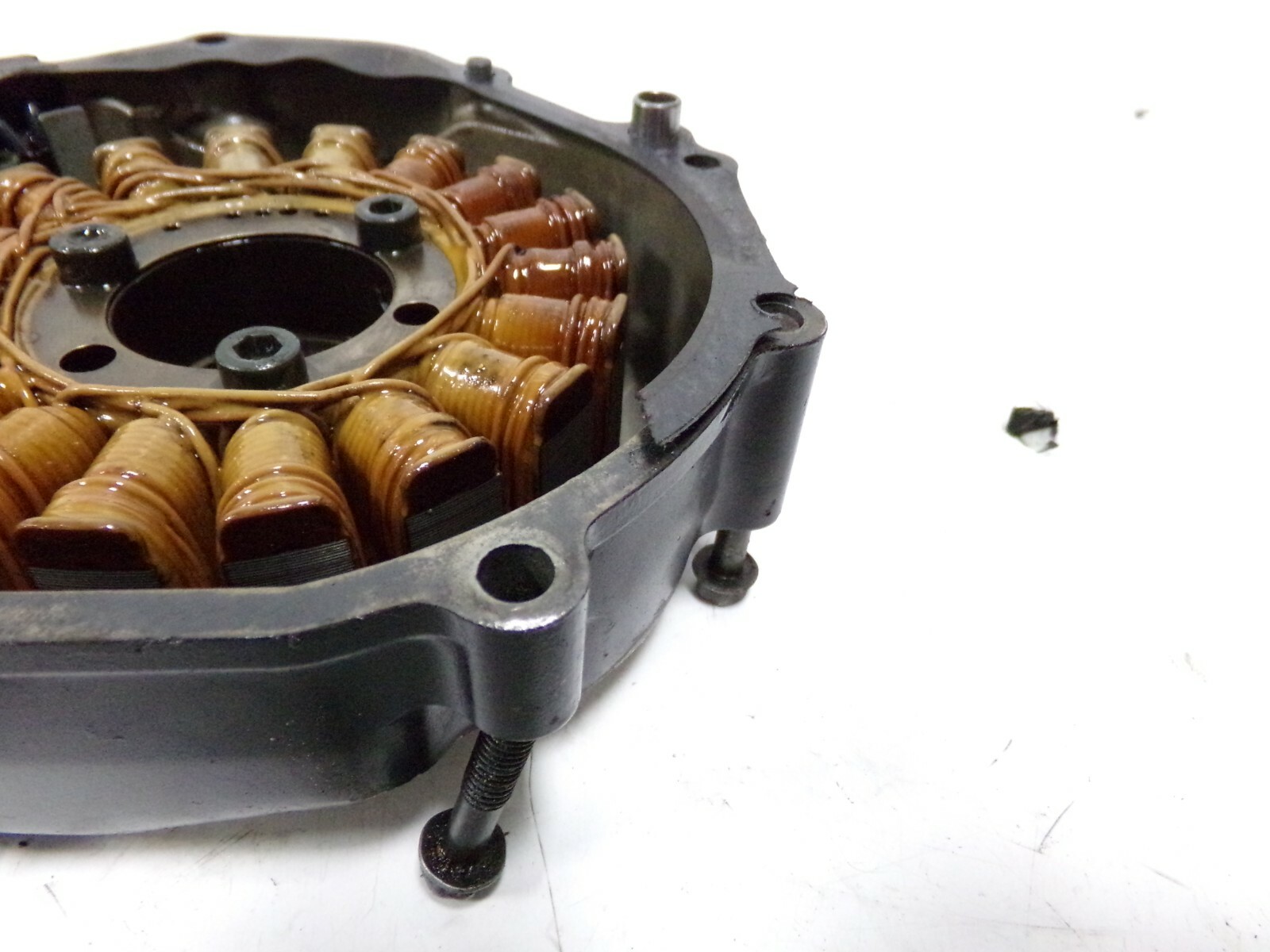 04 05 SUZUKI GSXR 600 750 GSXR600 GSXR750 STATOR REGULATOR & ENGINE