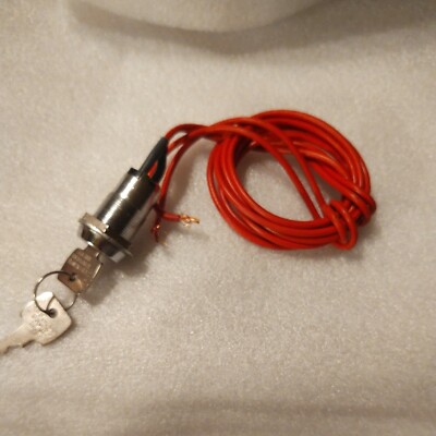 Connectors, Switches & Wire - Key Switch On Off