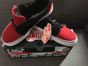 vans 35
